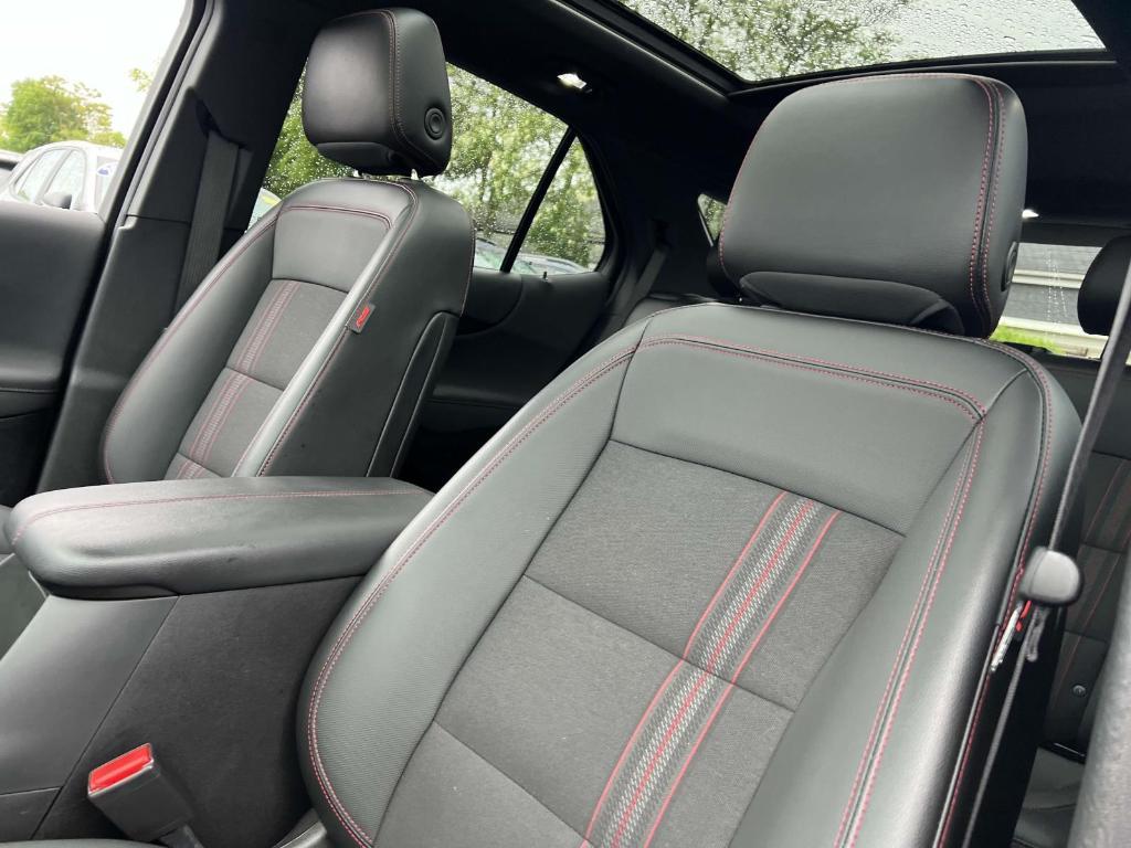 used 2022 Chevrolet Equinox car, priced at $21,500