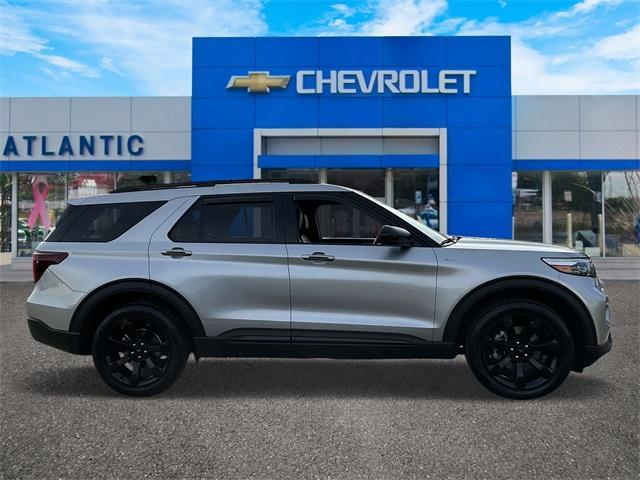 used 2023 Ford Explorer car, priced at $34,950