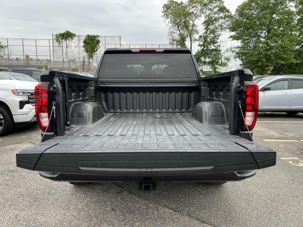 used 2022 GMC Sierra 1500 car, priced at $38,900