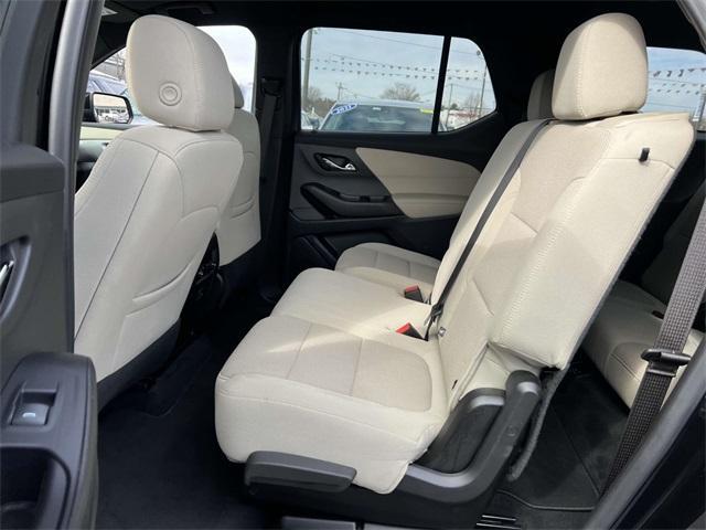 used 2022 Chevrolet Traverse car, priced at $22,500