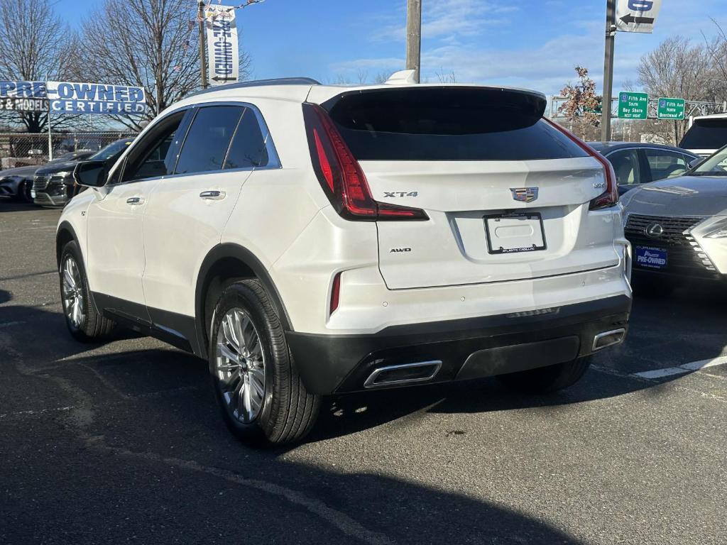 used 2024 Cadillac XT4 car, priced at $40,950