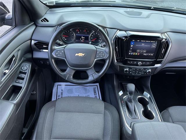 used 2023 Chevrolet Traverse car, priced at $27,300