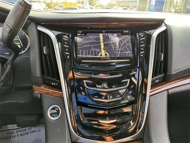 used 2020 Cadillac Escalade ESV car, priced at $40,564