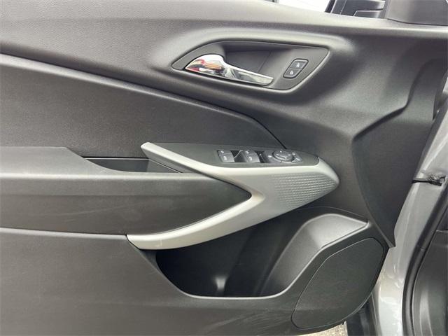 used 2024 Chevrolet Trax car, priced at $20,993