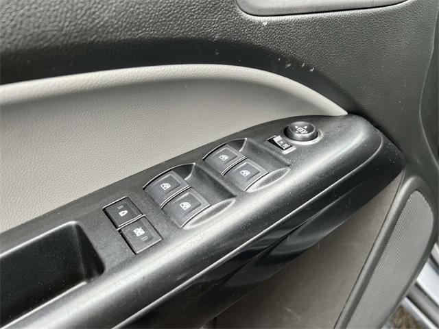 used 2022 Chevrolet Colorado car, priced at $25,300