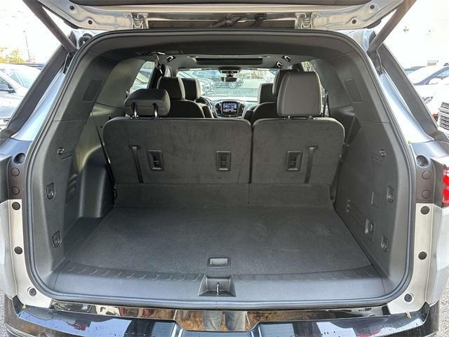 used 2022 Chevrolet Traverse car, priced at $35,500