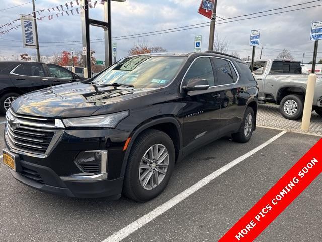 used 2022 Chevrolet Traverse car, priced at $27,500