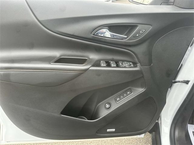 used 2022 Chevrolet Equinox car, priced at $22,300