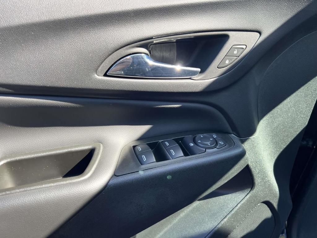 used 2022 Chevrolet Equinox car, priced at $20,600