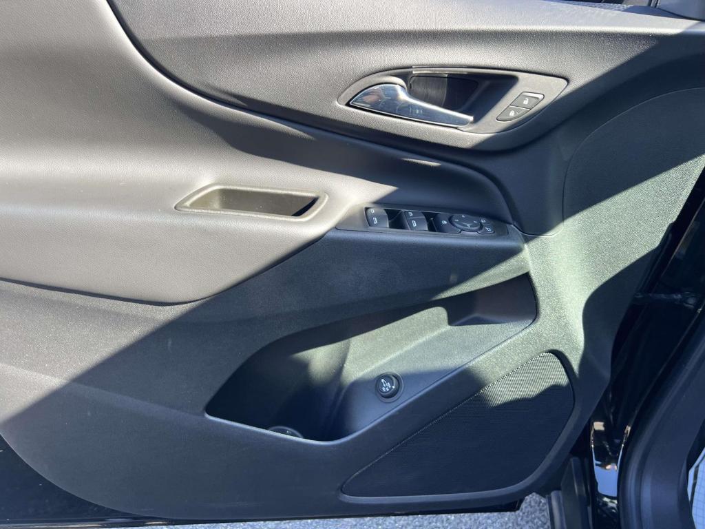used 2022 Chevrolet Equinox car, priced at $20,600