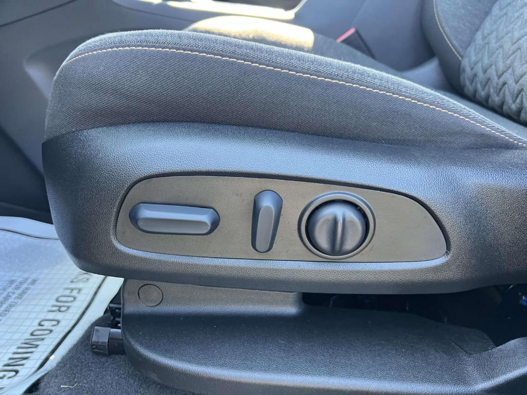 used 2022 Chevrolet Equinox car, priced at $20,600