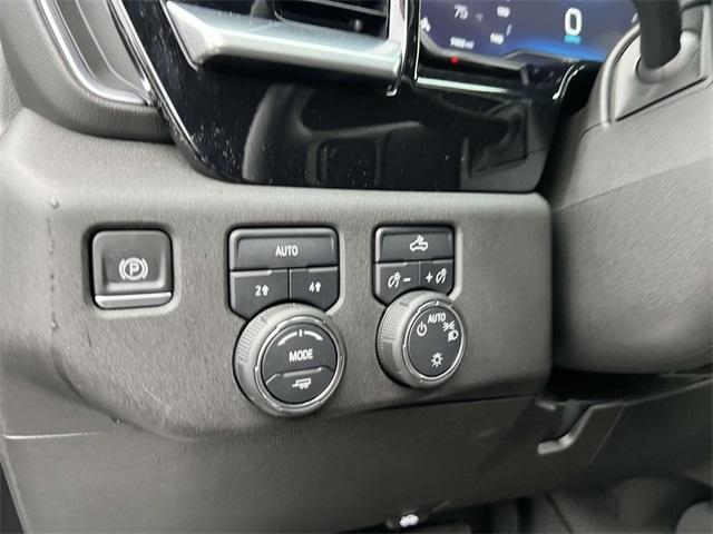 used 2022 Chevrolet Silverado 1500 car, priced at $39,900
