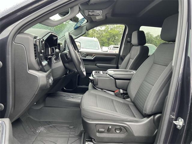 used 2022 Chevrolet Silverado 1500 car, priced at $39,900