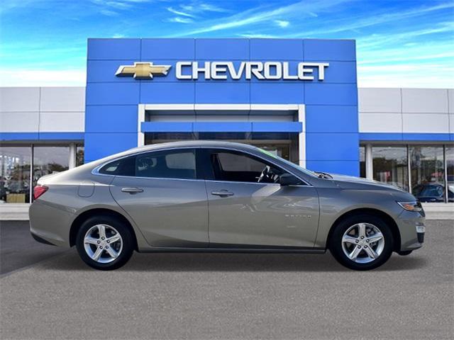 used 2022 Chevrolet Malibu car, priced at $16,700