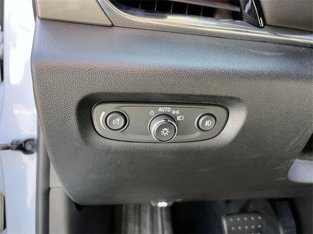 used 2019 Chevrolet Traverse car, priced at $19,400