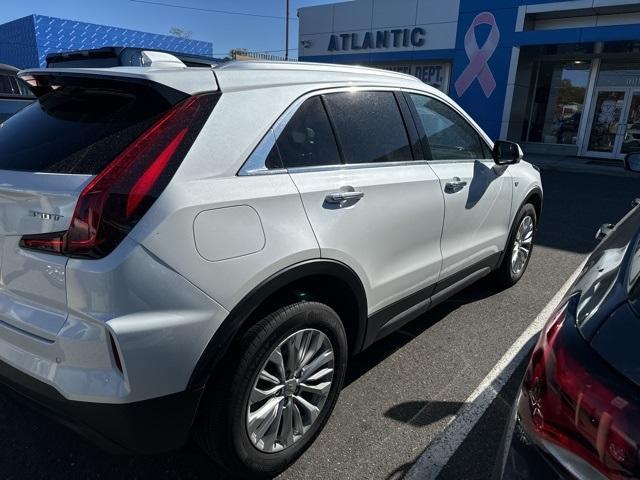 used 2024 Cadillac XT4 car, priced at $35,865