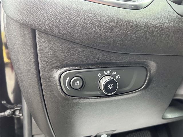 used 2022 Chevrolet Equinox car, priced at $19,800