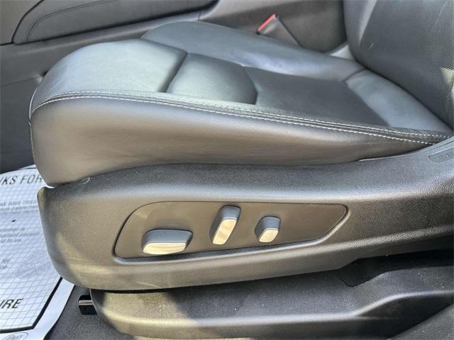 used 2021 Cadillac XT5 car, priced at $27,750