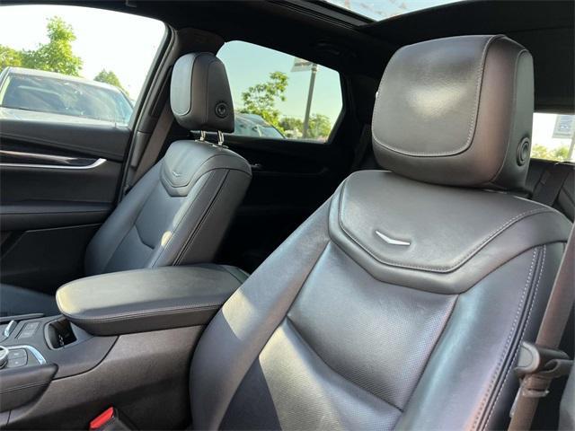 used 2021 Cadillac XT5 car, priced at $27,750