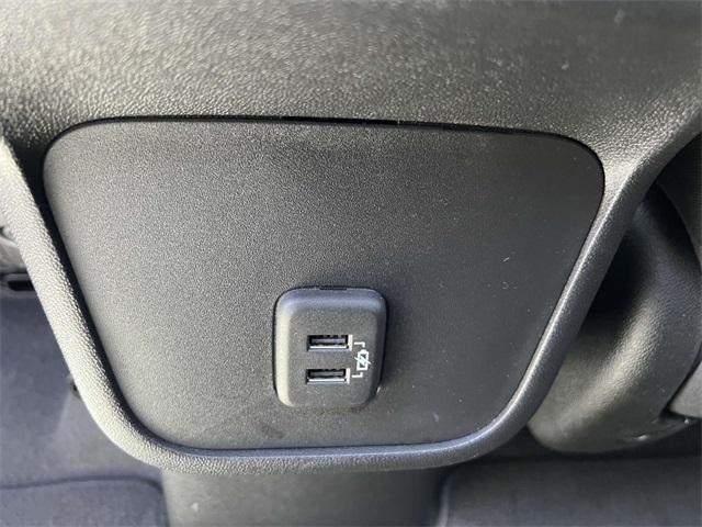 used 2022 Chevrolet Equinox car, priced at $19,900