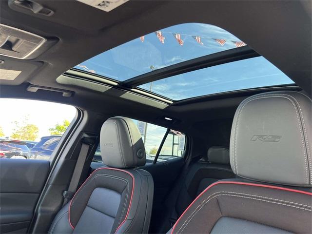 used 2025 Chevrolet Equinox EV car, priced at $32,900