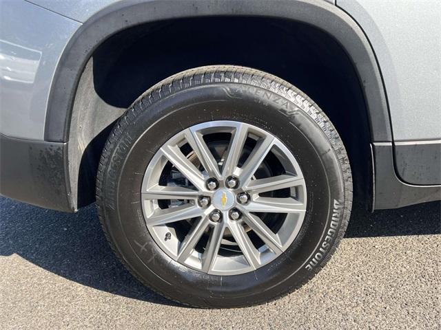 used 2023 Chevrolet Traverse car, priced at $28,200