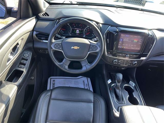 used 2023 Chevrolet Traverse car, priced at $28,200