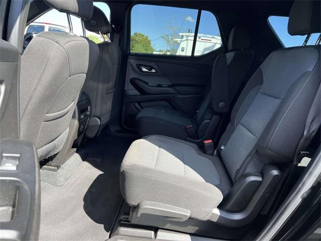used 2023 Chevrolet Traverse car, priced at $26,200