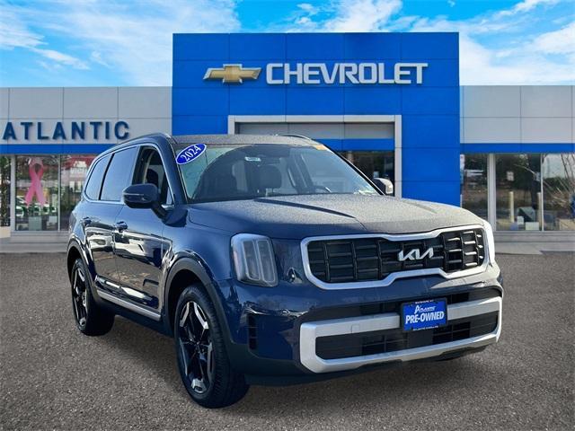 used 2024 Kia Telluride car, priced at $37,300