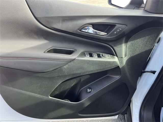 used 2022 Chevrolet Equinox car, priced at $20,800