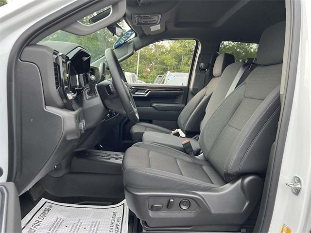 used 2025 Chevrolet Silverado 1500 car, priced at $44,900