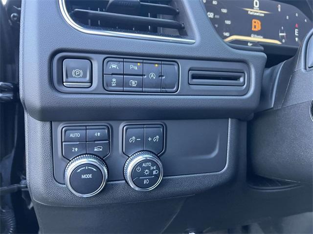 used 2023 GMC Yukon XL car, priced at $53,700