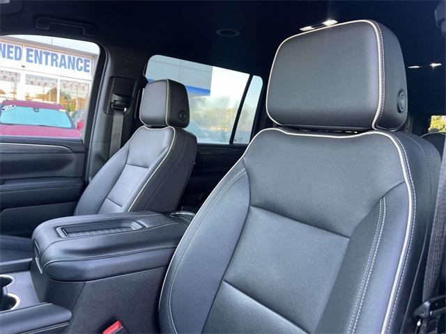 used 2023 GMC Yukon XL car, priced at $53,700