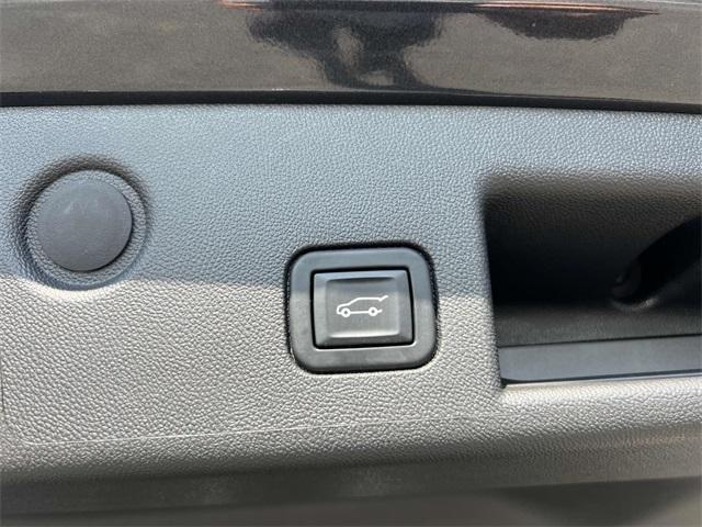 used 2022 Chevrolet Equinox car, priced at $20,200