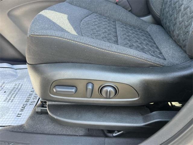 used 2022 Chevrolet Equinox car, priced at $20,200