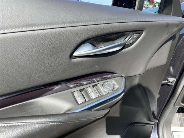 used 2023 Cadillac XT4 car, priced at $22,800