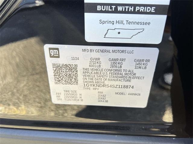 used 2025 Cadillac XT5 car, priced at $42,700