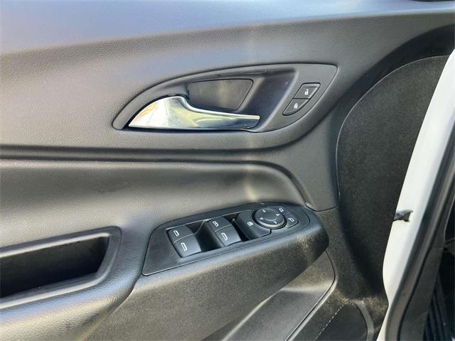 used 2022 Chevrolet Equinox car, priced at $18,400