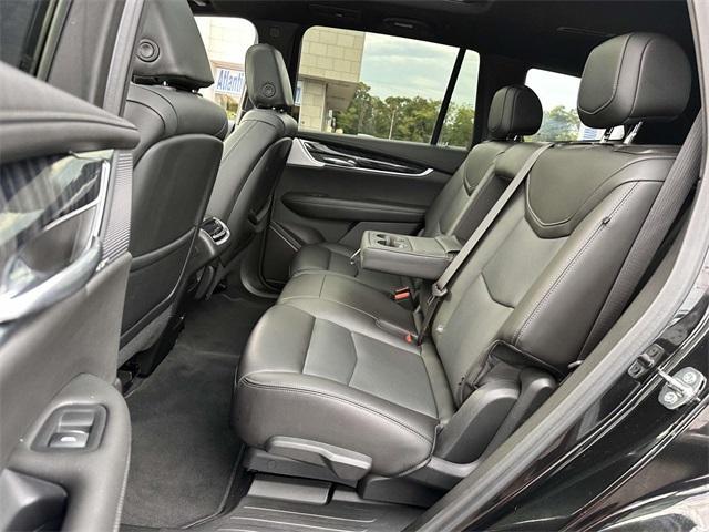 used 2023 Cadillac XT6 car, priced at $41,500