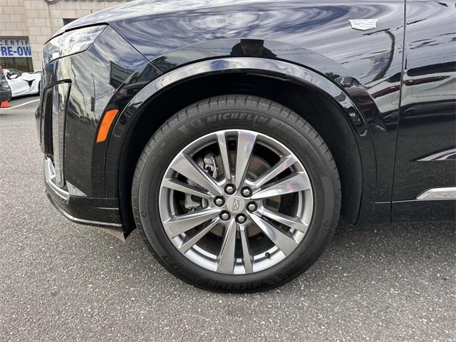 used 2023 Cadillac XT6 car, priced at $41,500