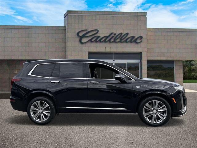 used 2023 Cadillac XT6 car, priced at $41,500