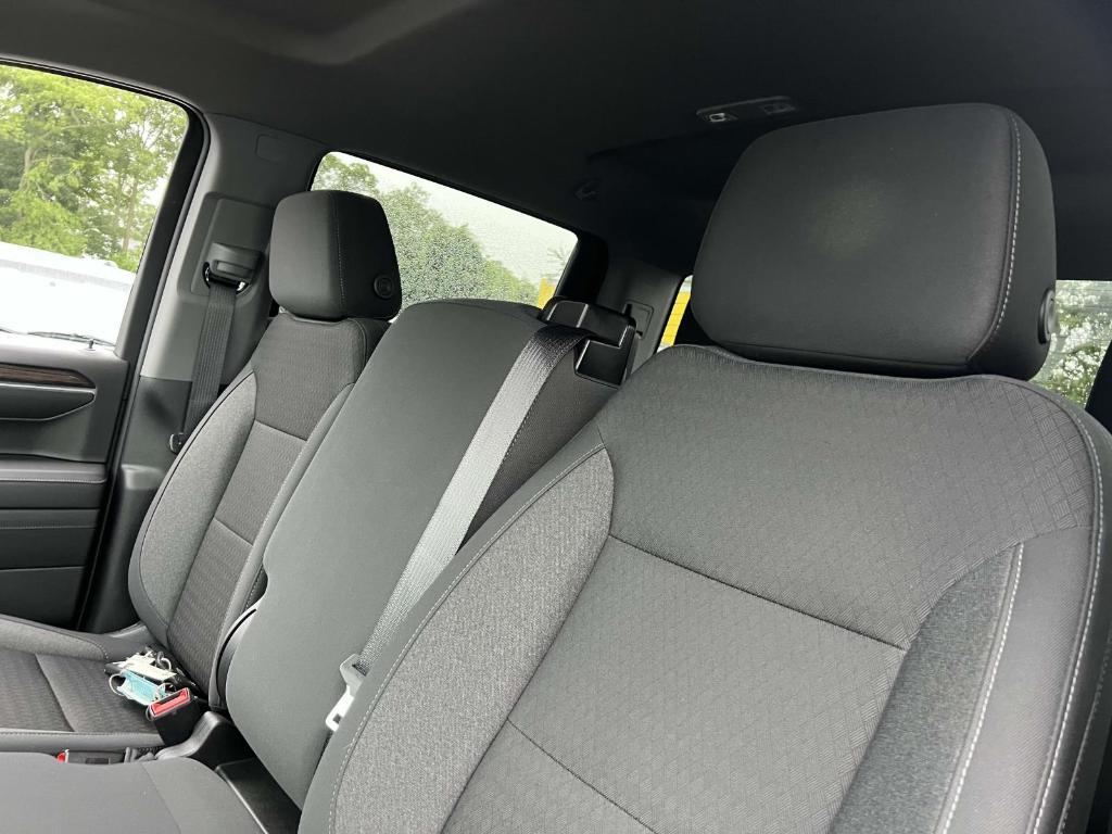 used 2022 Chevrolet Silverado 1500 car, priced at $35,700