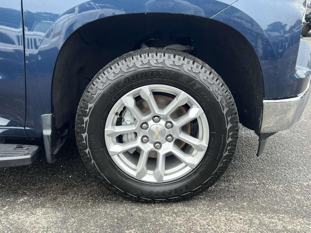 used 2022 Chevrolet Silverado 1500 car, priced at $35,700