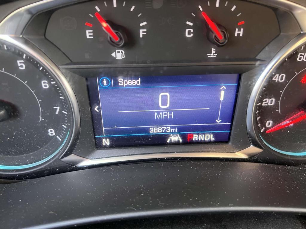 used 2022 Chevrolet Equinox car, priced at $17,990
