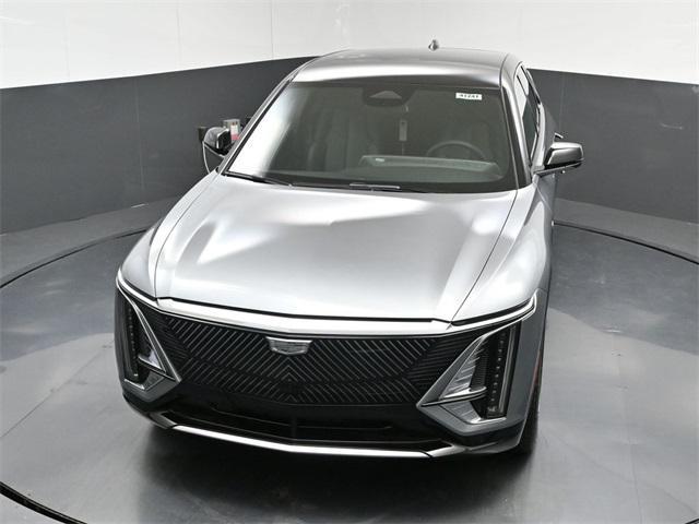 new 2025 Cadillac LYRIQ car, priced at $68,379