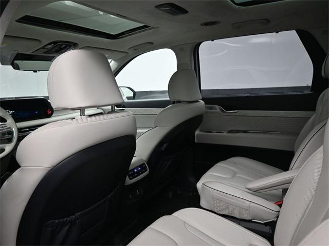 used 2023 Hyundai Palisade car, priced at $35,856