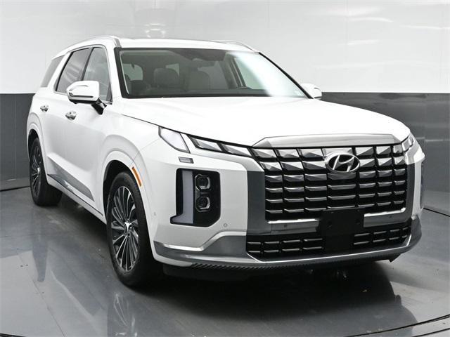 used 2023 Hyundai Palisade car, priced at $35,856