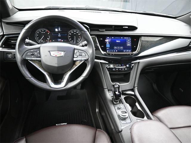 used 2023 Cadillac XT6 car, priced at $44,856