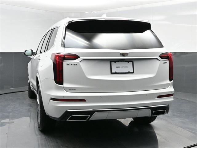 used 2023 Cadillac XT6 car, priced at $44,856