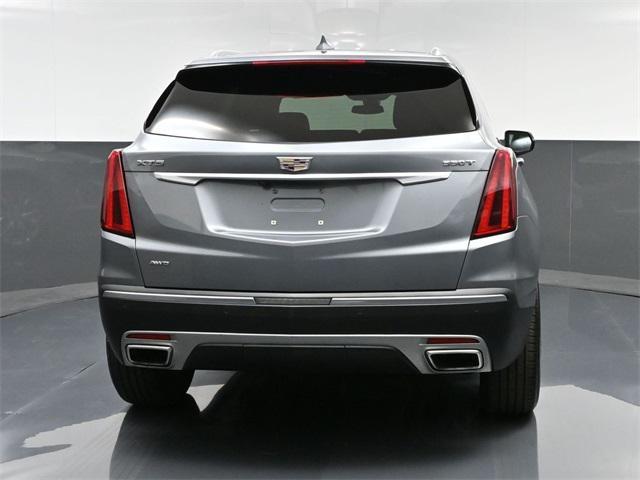 used 2022 Cadillac XT5 car, priced at $30,125